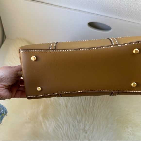 NEW PERRY T MONOGRAM SMALL TRIPLE-COMPARTMENT TOTE - Picture 12 of 14